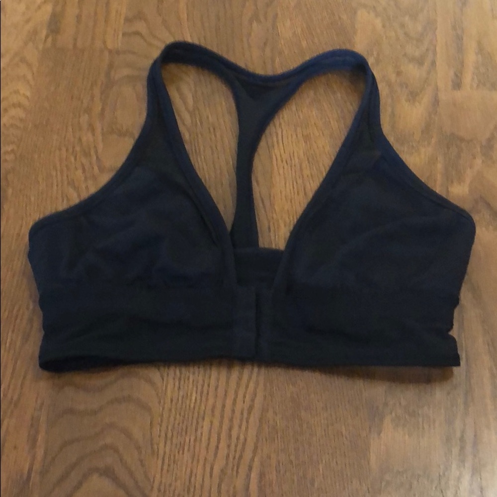 Black lulu lemon bra